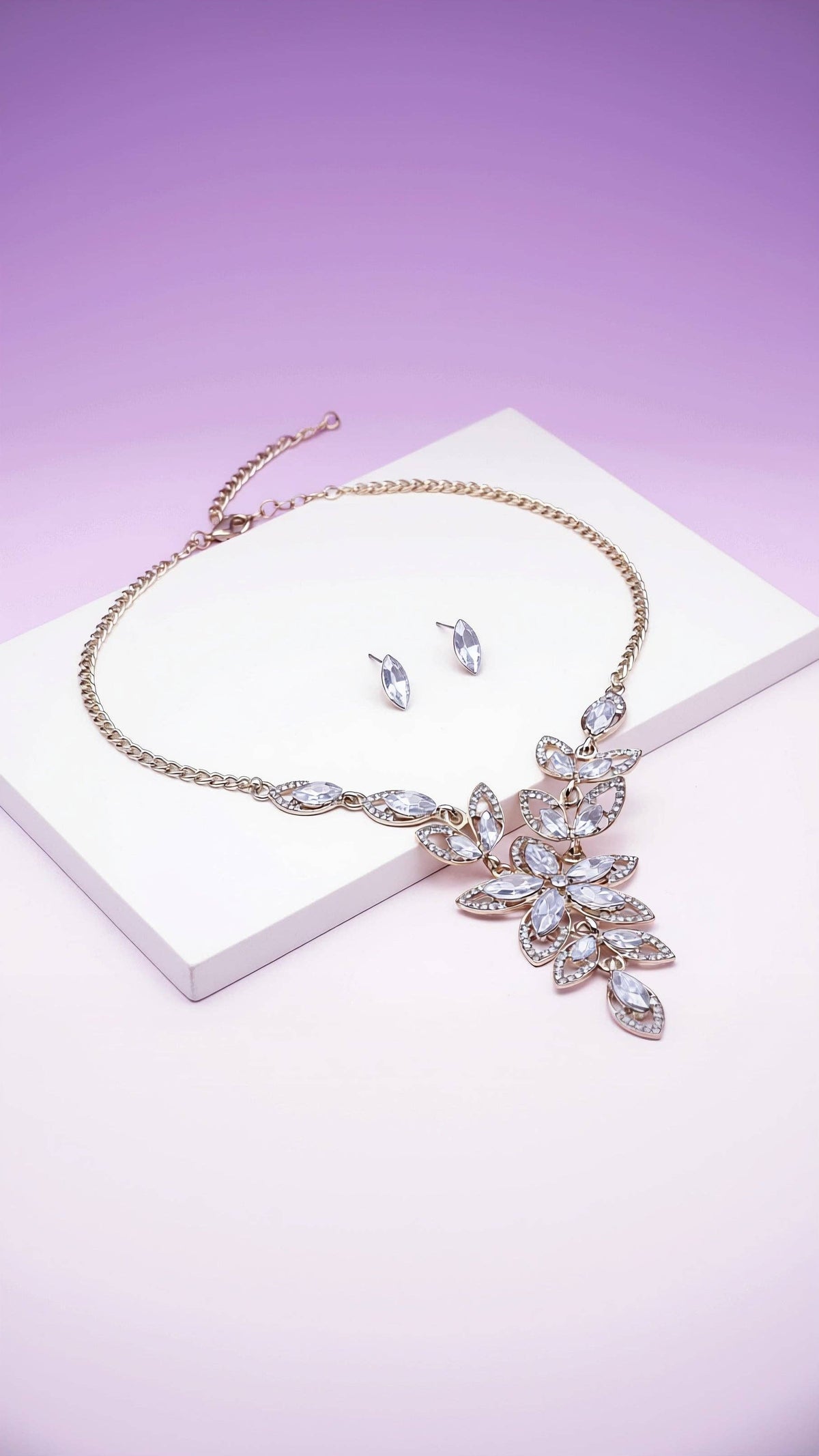 Flower Crystal Necklace & Earrings Set